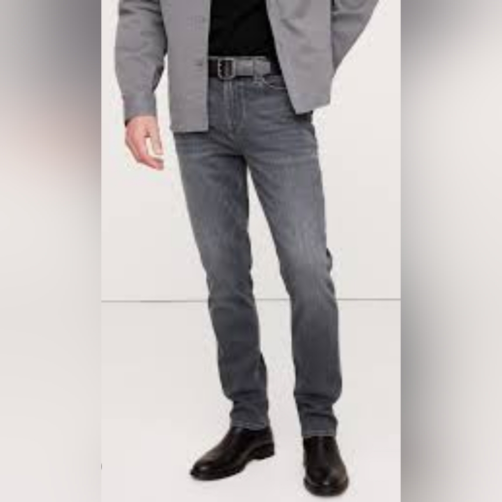 Banana Republic Men's Straight Jeans in Charcoal